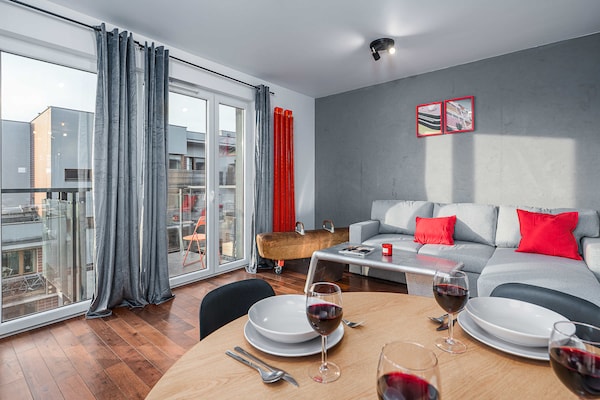 Foto van Warschau-appartement vlakbij Praga Park - Vakantiehuis in Warszawa 2 - LivingRoom