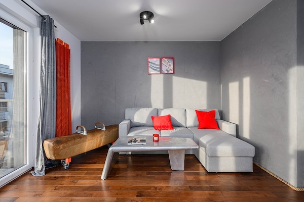 Foto van Warschau-appartement vlakbij Praga Park - Vakantiehuis in Warszawa 2 - LivingRoom