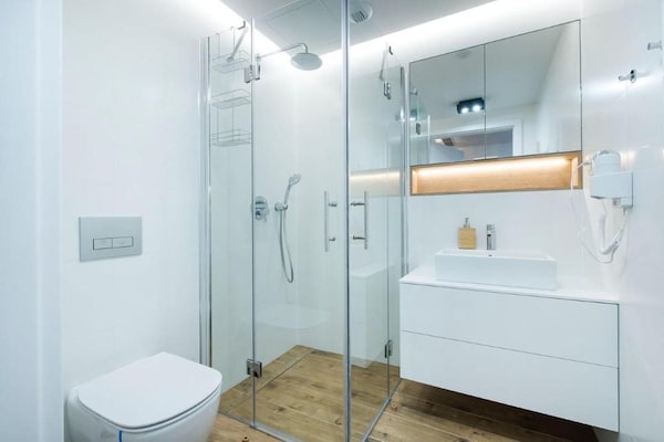 Foto van Appartement in Pobierowo bij Strand & SPA - Vakantiehuis in Pobierowo - BathRoom