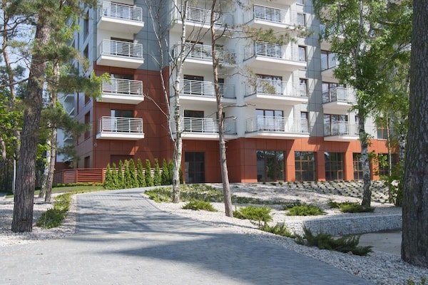 Foto van Appartement in Dziwnówek met Zeezicht - Vakantiehuis in Dziwnówek - ExteriorSummer