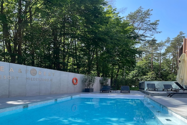 Foto van Luxe appartement in Międzyzdroje, SPA-zone - Vakantiehuis in Międzyzdroje - Pool