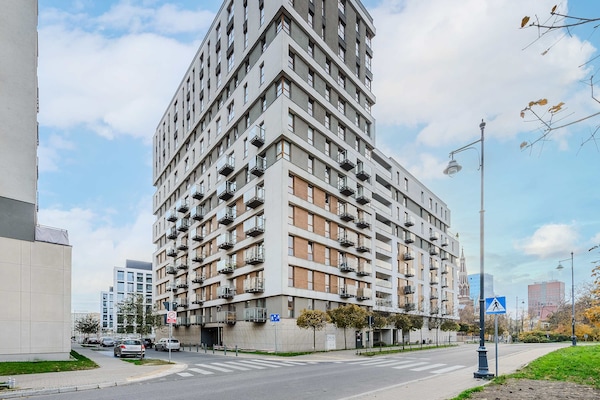 Foto van Mooi appartement met garage - Vakantiehuis in Łódź - ExteriorSummer