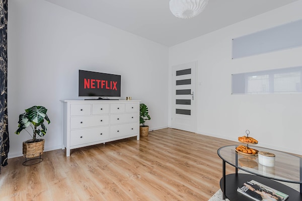 Foto van Mooi appartement met garage - Vakantiehuis in Łódź - LivingRoom
