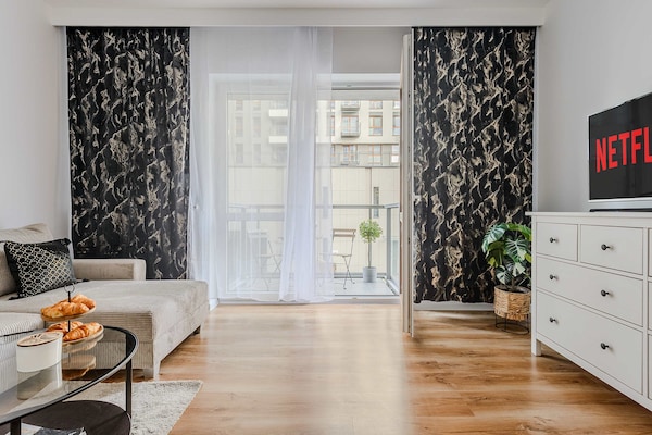 Foto van Mooi appartement met garage - Vakantiehuis in Łódź - LivingRoom