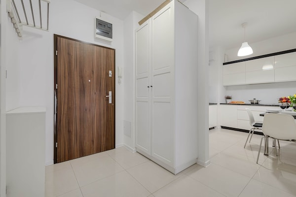 Foto van Mooi appartement met garage - Vakantiehuis in Łódź - Landing
