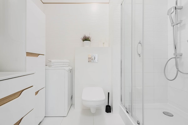 Foto van Mooi appartement met garage - Vakantiehuis in Łódź - BathRoom