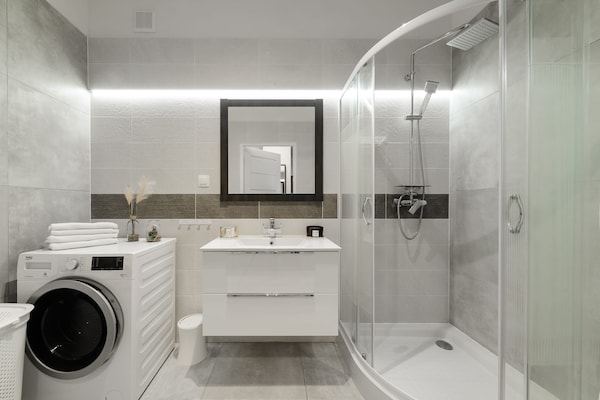 Foto van Stadsparadijs vlakbij Atlas Arena - Vakantiehuis in Łódź - BathRoom