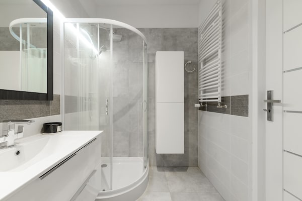 Foto van Stadsparadijs vlakbij Atlas Arena - Vakantiehuis in Łódź - BathRoom