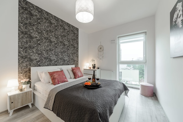 Foto van Stadsparadijs vlakbij Atlas Arena - Vakantiehuis in Łódź - BedRoom