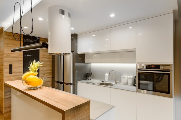 Foto van Loft in het historische Scheibler-gebied - Vakantiehuis in Łódź - Kitchen