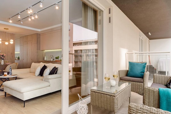 Foto van Stijlvol appartementencomplex, geschikt voor 6 personen. - TerraceBalcony