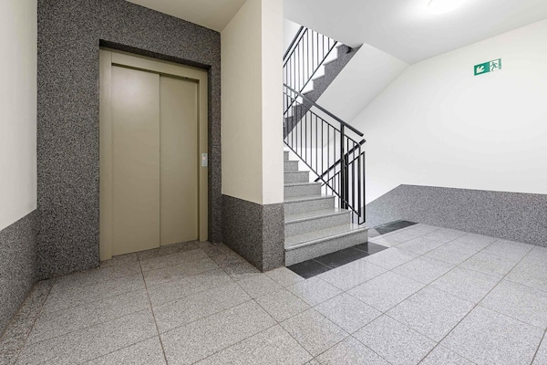 Foto van Mooi Łódź appartement voor 6 personen - Vakantiehuis in Łódź - Landing