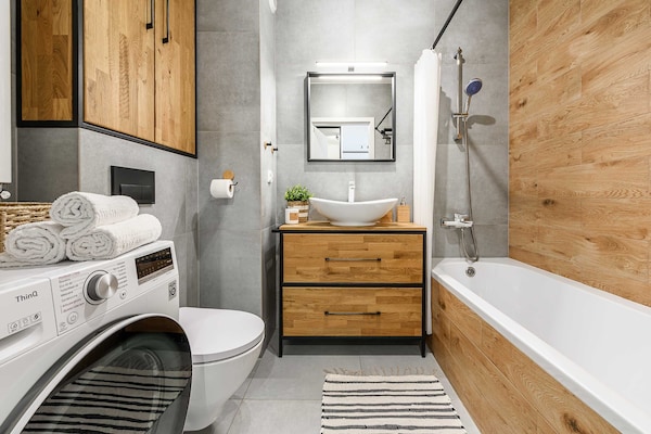 Foto van Mooi Łódź appartement voor 6 personen - Vakantiehuis in Łódź - BathRoom