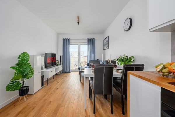 Foto van Mooi Łódź appartement voor 6 personen - Vakantiehuis in Łódź - DiningRoom