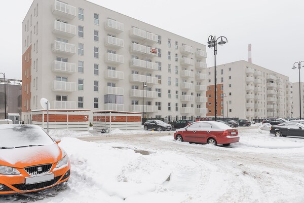 Foto van Mansion Haven in Lannilis voor 8 - Vakantiehuis in Łódź - ExteriorWinter