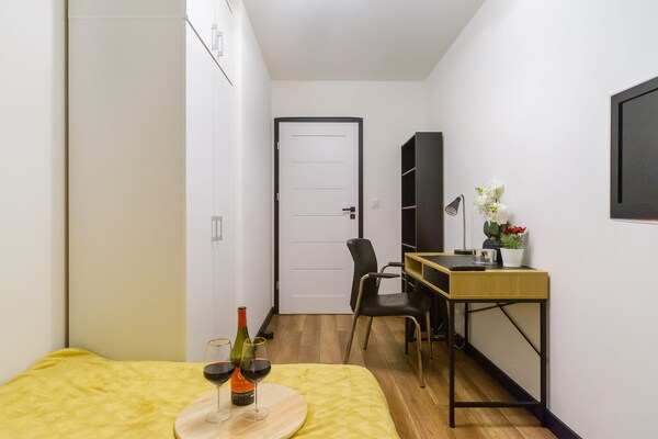 Foto van Mansion Haven in Lannilis voor 8 - Vakantiehuis in Łódź - BedRoom