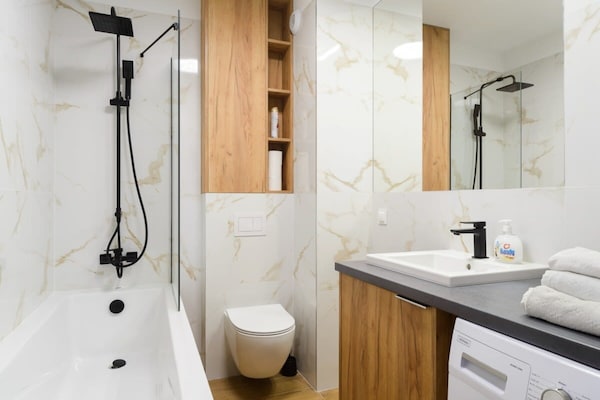 Foto van Rustig stadsappartement in Łódź voor 6 personen - BathRoom