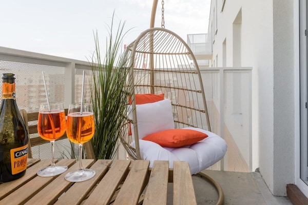 Foto van Rustig stadsappartement in Łódź voor 6 personen - TerraceBalcony