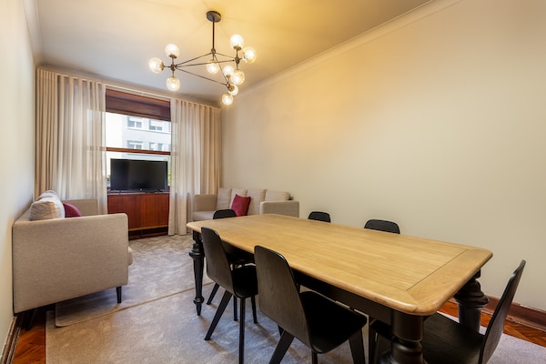 Foto van Groot gezinshuis in het centrum van Porto - Vakantiehuis in Oporto - DiningRoom