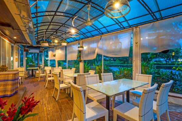 Foto van Drievoudige Comfort Suite |Howard Stay - Vakantiehuis in Bangkok - DiningRoom