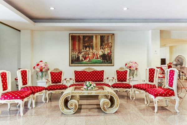 Foto van Stijlvolle Double Haven | Vresotel Deluxe Stay - Vakantiehuis in Nonthaburi - HallReception