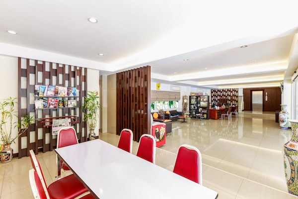 Foto van Stijlvolle Double Haven | Vresotel Deluxe Stay - Vakantiehuis in Nonthaburi - HallReception
