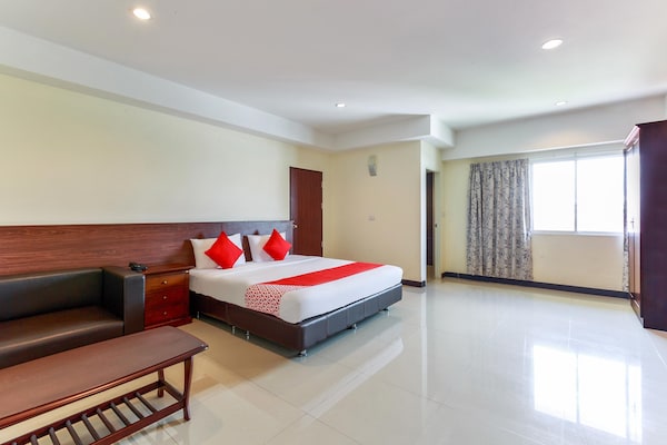 Foto van Stijlvolle Double Haven | Vresotel Deluxe Stay - Vakantiehuis in Nonthaburi - BedRoom