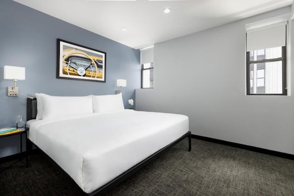 Foto van Toegankelijk comfort|Queensize bed |Times Square - Vakantiehuis in New York - BedRoom